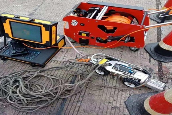 田阳CCTV管道检测机器人